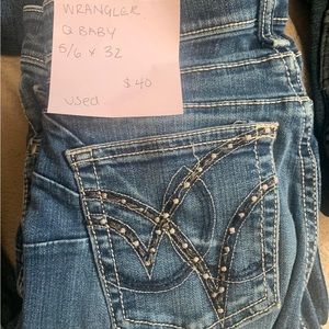 Wrangler boot cut Q baby jeans